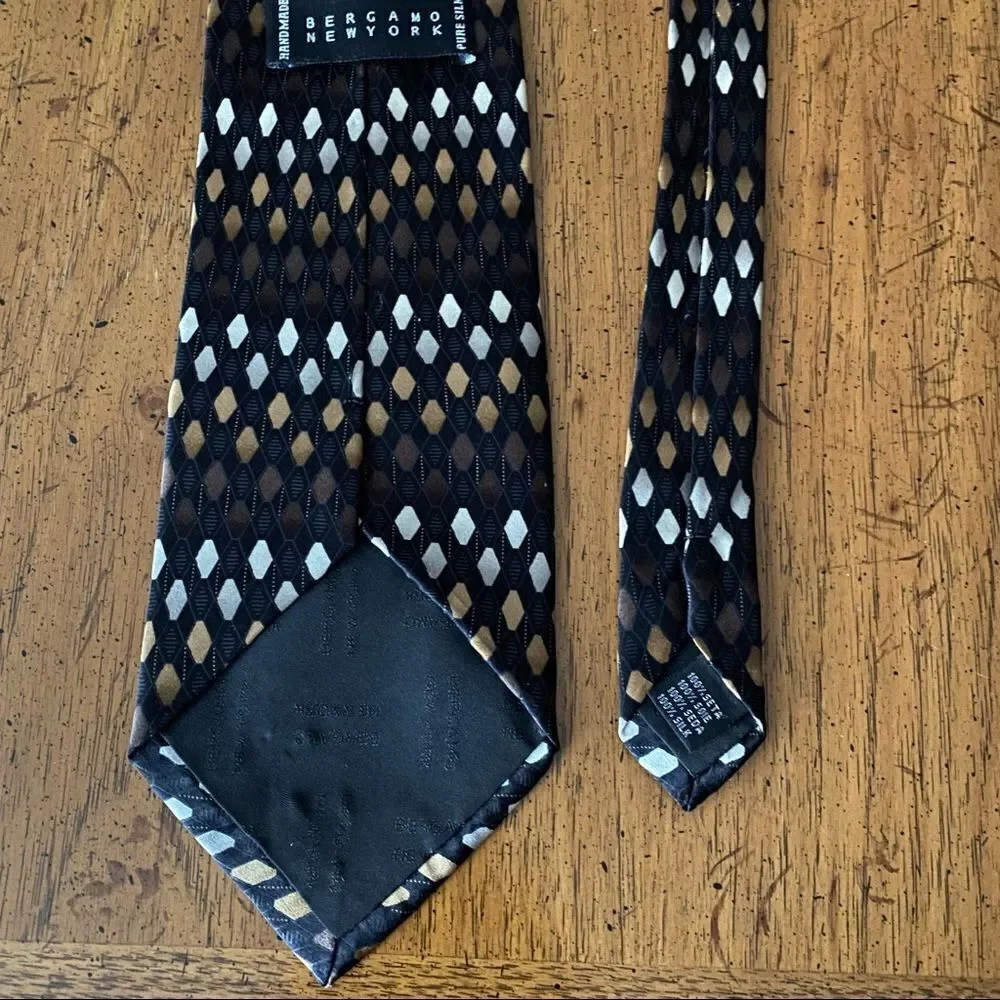Bergamo New York Tie Handmade Diamond Pattern Business Casual Formal Classic - Picture 6 of 11